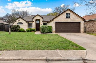 500 Maple Run DR, Round Rock, TX 78664