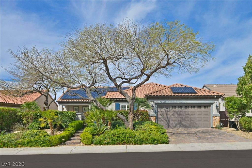 2211 Twin Falls Drive, Henderson, NV 89044