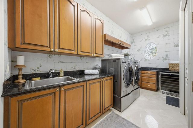 19115 SAINT EMILION COURT, Lutz, FL 33558