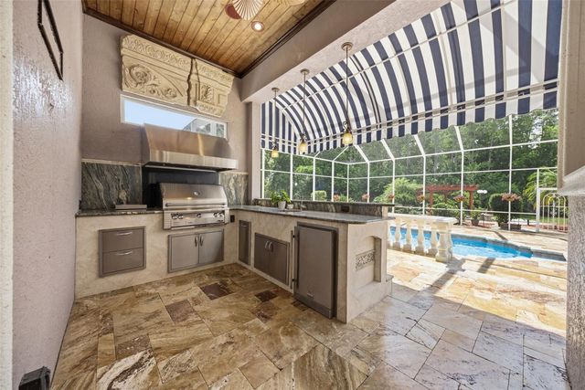 19115 SAINT EMILION COURT, Lutz, FL 33558