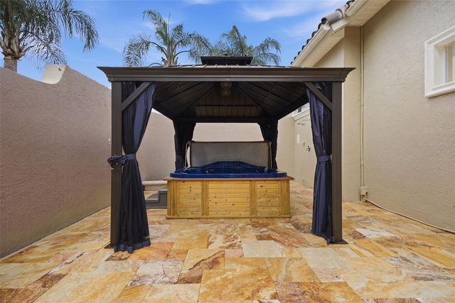 19115 SAINT EMILION COURT, Lutz, FL 33558