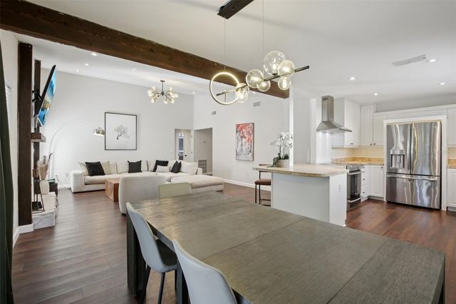 665 EASTPOINTE PARKWAY, Sarasota, FL 34232