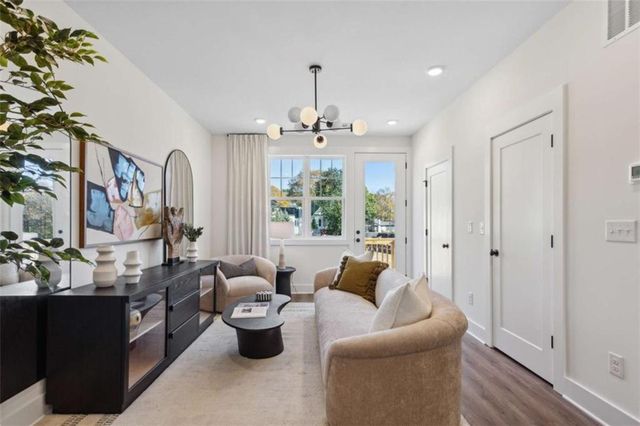 103 Mission Way, Atlanta, GA 30315