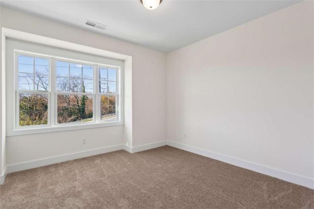 103 Mission Way, Atlanta, GA 30315