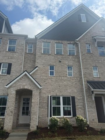 5608 Redcliffe Alley, Thompsons Station, TN 37179