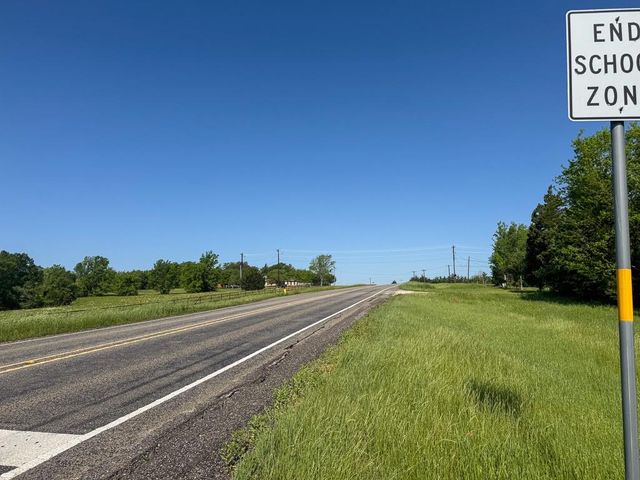 1496 Fm 149 Rd Road W, Anderson, TX 77830