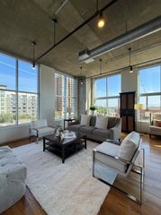 4899 Montrose Boulevard 1512, Houston, TX 77006