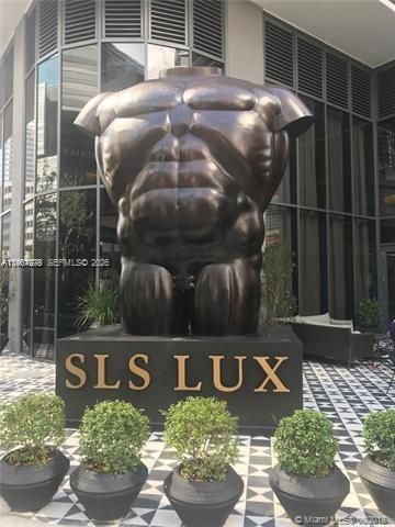 801 S Miami Ave 5108, Miami, FL 33130