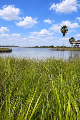 151 Miramar Drive, Galveston, TX 77554