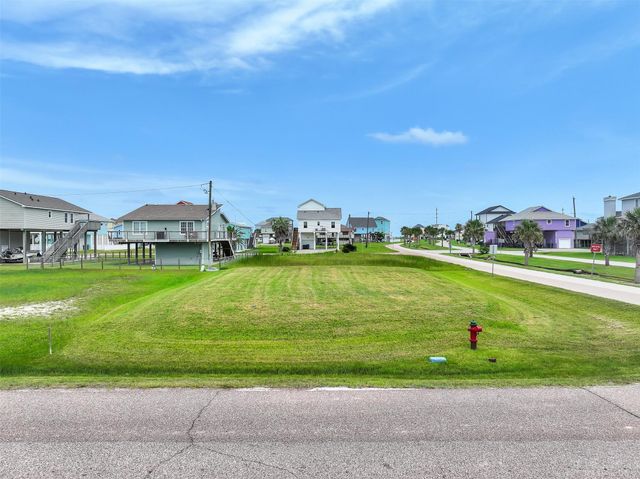 151 Miramar Drive, Galveston, TX 77554