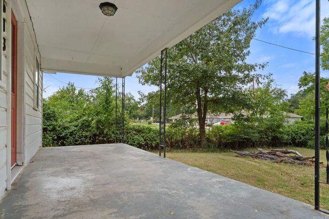 613 N 4th Street, Cabot, AR 72023