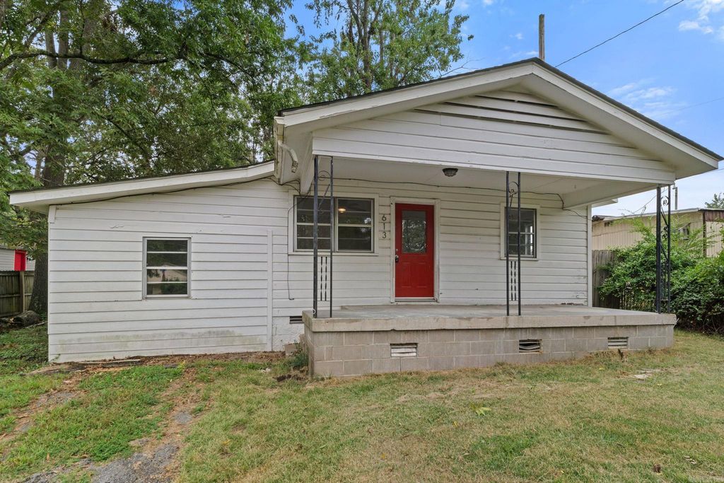 613 N 4th Street, Cabot, AR 72023