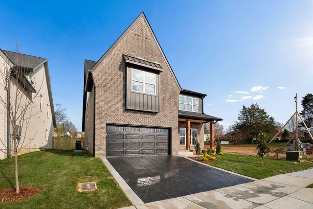 421 Rhonda Ann Place, Old Hickory, TN 37138