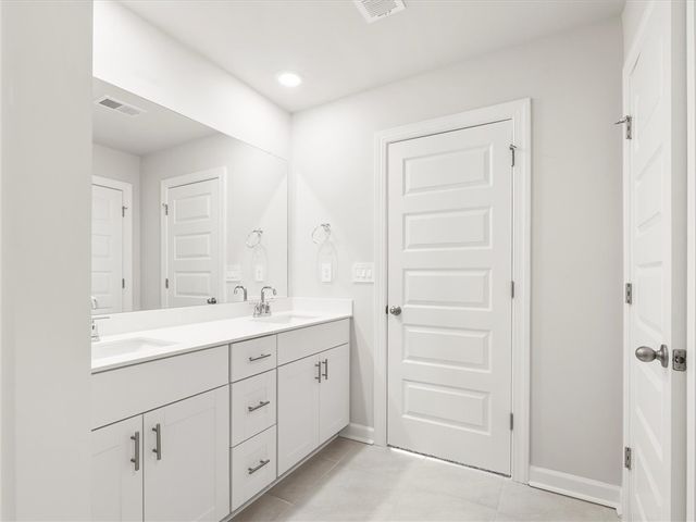 1013 Penfold Point, Wellford, SC 29385