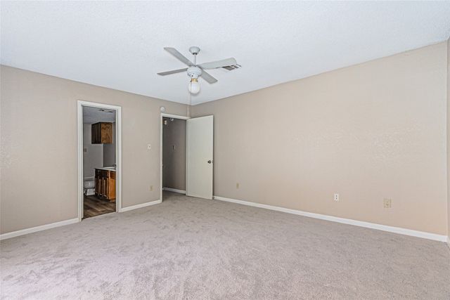 2324 Summer Place Drive, Arlington, TX 76014