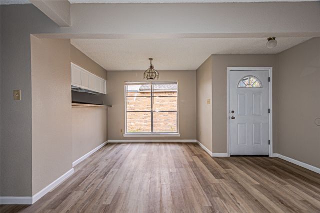 2324 Summer Place Drive, Arlington, TX 76014