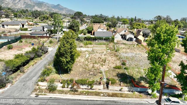 3248 N Olive Avenue, Altadena, CA 91001