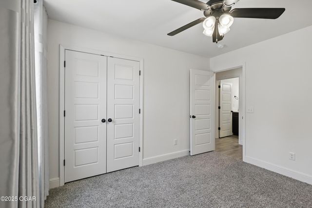 1020 S Florida Avenue, Joplin, MO 64801