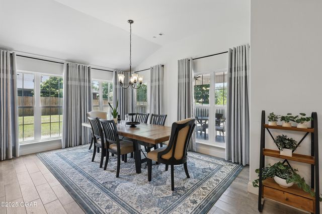 1020 S Florida Avenue, Joplin, MO 64801