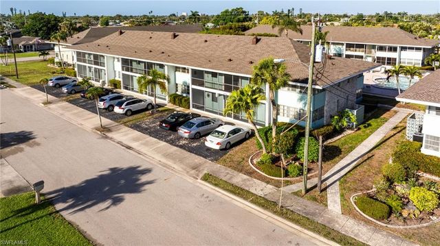 4216 4th PL 12, Cape Coral, FL 33904