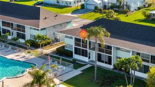 4216 4th PL 12, Cape Coral, FL 33904