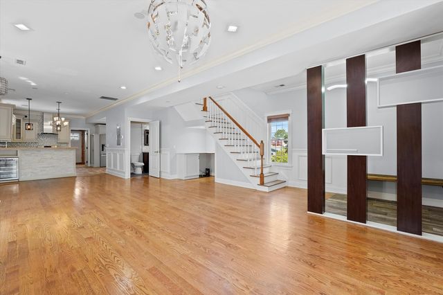 2118 N Kilpatrick Avenue 2, Chicago, IL 60639