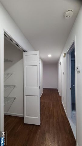 118 E Brinkerhoff Avenue 1st Fl, Palisades Park, NJ 07650