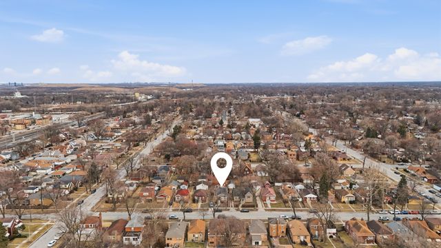 14111 S State Street, Riverdale, IL 60827