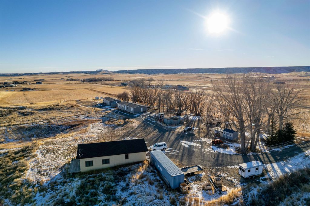 407 Diamond Basin Rd, Cody, WY 82414