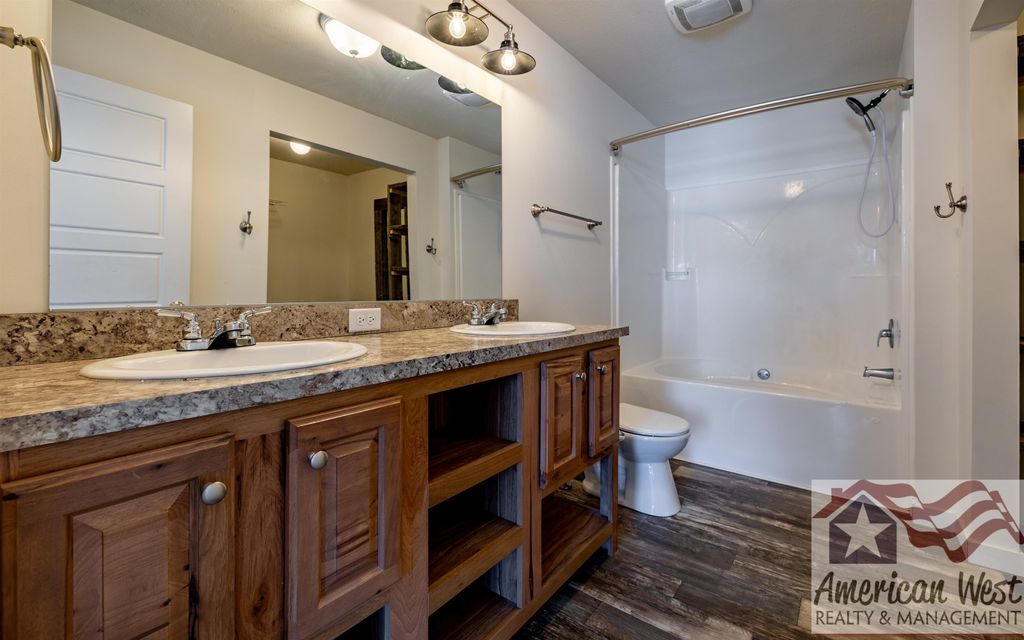 407 Diamond Basin Rd, Cody, WY 82414 photo 12