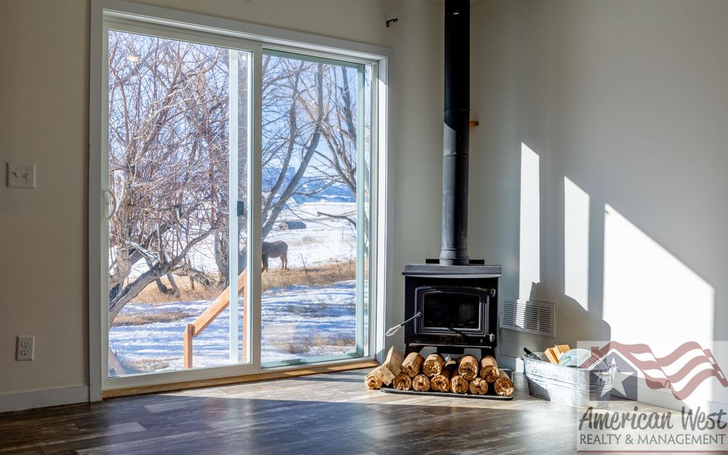 407 Diamond Basin Rd, Cody, WY 82414 photo 10