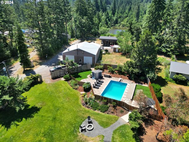 32114 DEBERRY Rd, Creswell, OR 97426