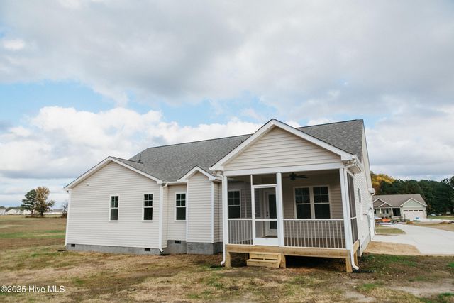 107 Lucky Lane, Pikeville, NC 27863