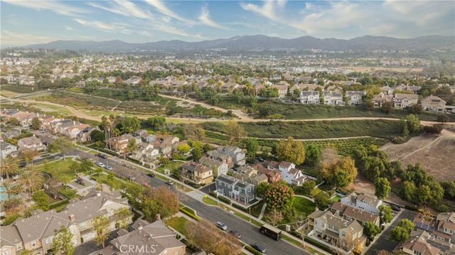 2 Lindenwood Farm, Ladera Ranch, CA 92694