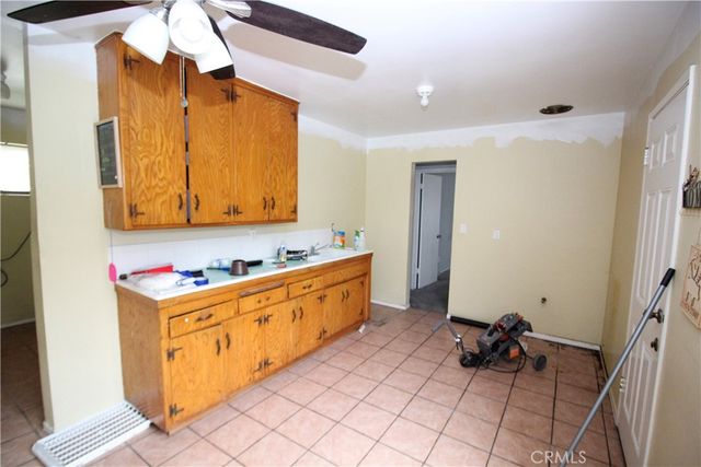 535 E 3rd, Azusa, CA 91702