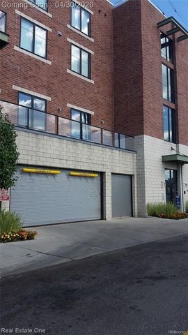 211 E 9 Mile Road 215, Ferndale, MI 48220