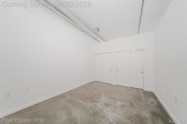 211 E 9 Mile Road 215, Ferndale, MI 48220