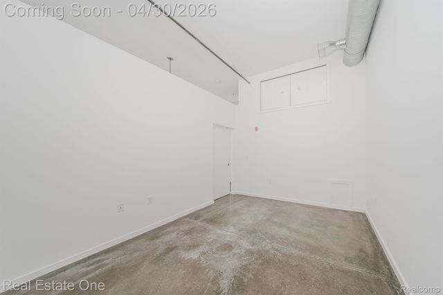 211 E 9 Mile Road 215, Ferndale, MI 48220