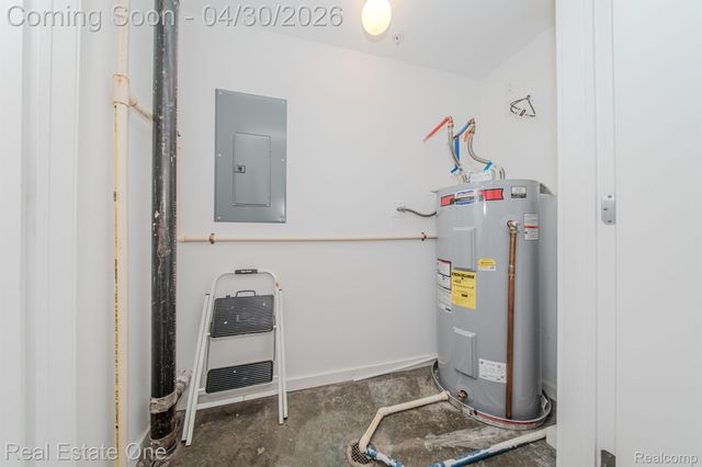 211 E 9 Mile Road 215, Ferndale, MI 48220