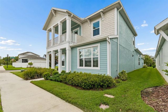 28692 COZY CREEK DRIVE, Wesley Chapel, FL 33543