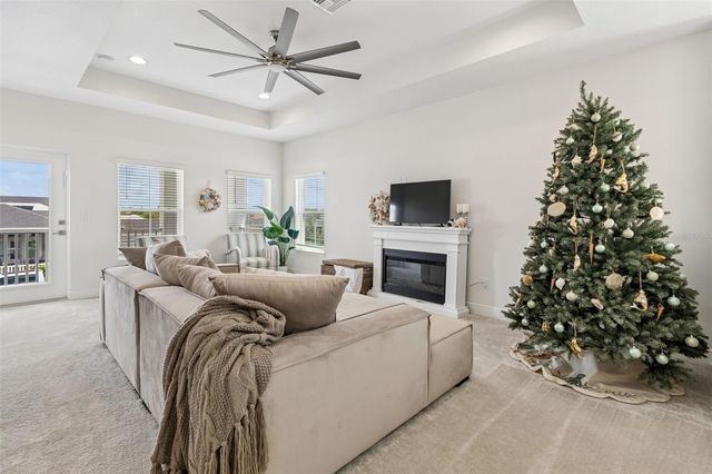 28692 COZY CREEK DRIVE, Wesley Chapel, FL 33543