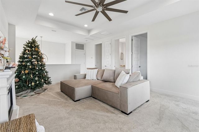 28692 COZY CREEK DRIVE, Wesley Chapel, FL 33543