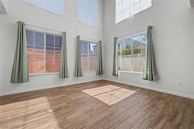 6271 Carson Hills Avenue, Las Vegas, NV 89139