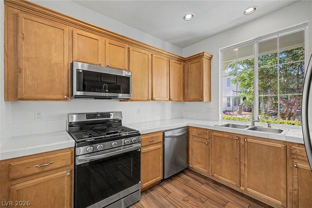 6271 Carson Hills Avenue, Las Vegas, NV 89139