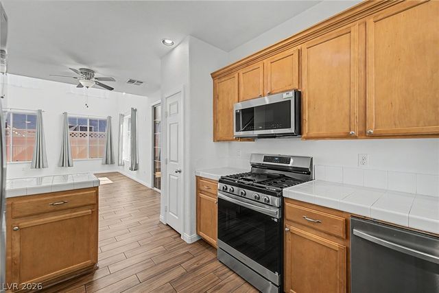 6271 Carson Hills Avenue, Las Vegas, NV 89139