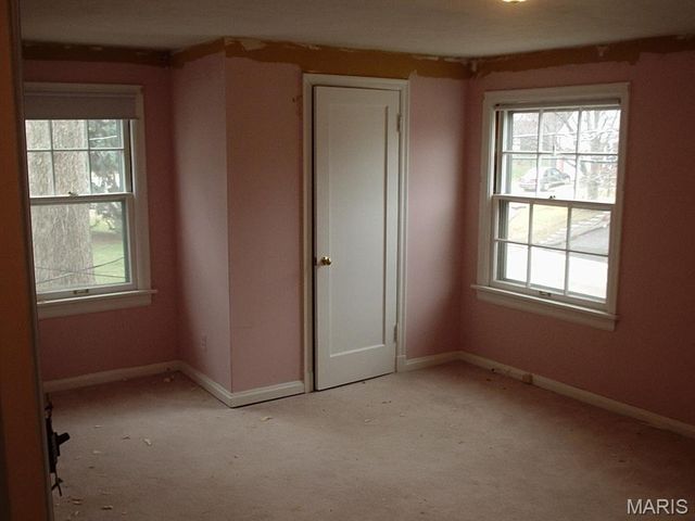 1116 S Elm Avenue, Webster Groves, MO 63119