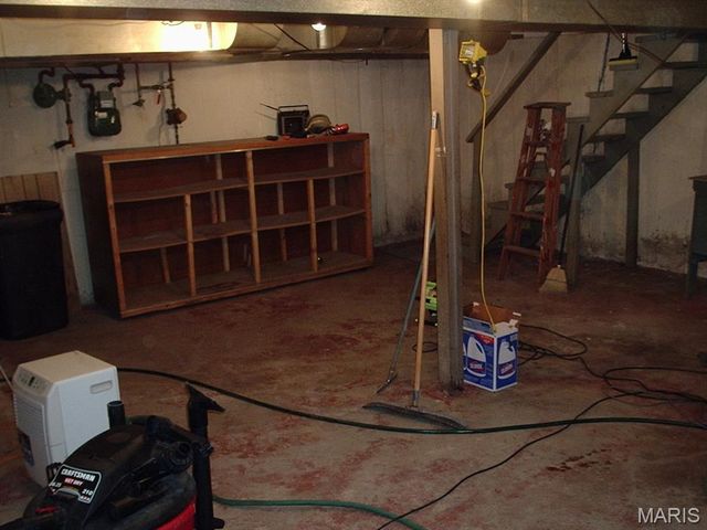 1116 S Elm Avenue, Webster Groves, MO 63119