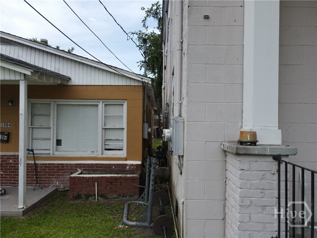 Image 42 of property listing at 1004-06 Stiles Avenue, Savannah, GA 31415