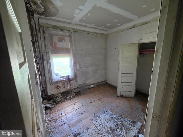 5138 ARCH ST, Philadelphia, PA 19139