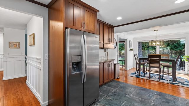 1118 E Eastview Dr, Spokane, WA 99208